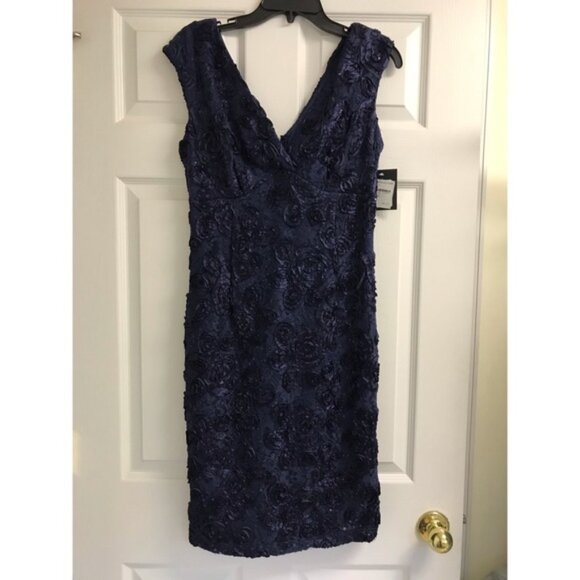 Marina (New with Tags) Elegant Navy Dress Size 6 - Picture 1 of 3